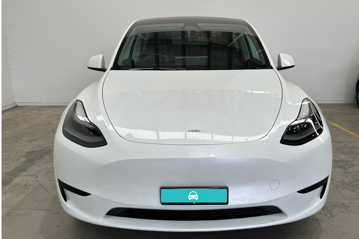2022 Tesla MODEL Y 5